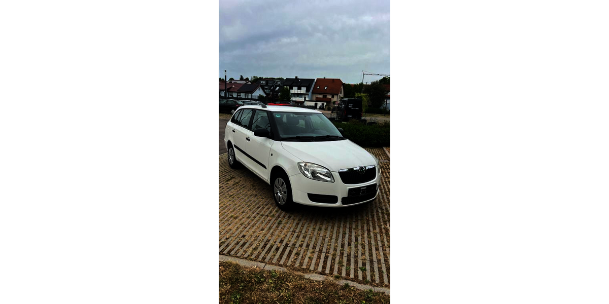 Skoda Fabia 137.000 km 2.950 &euro; Massenbachhausen 74252