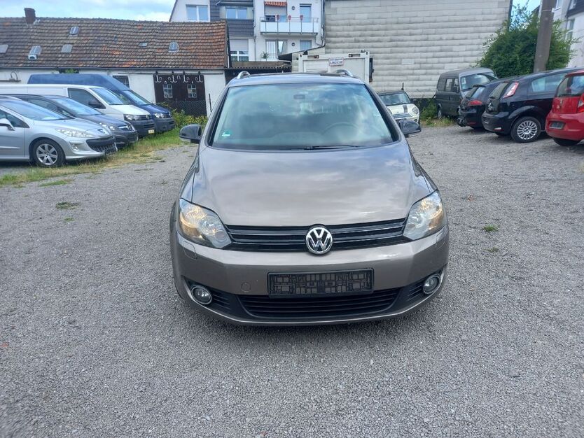 VW Golf 198.661 km 4.200 € Dortmund 44309
