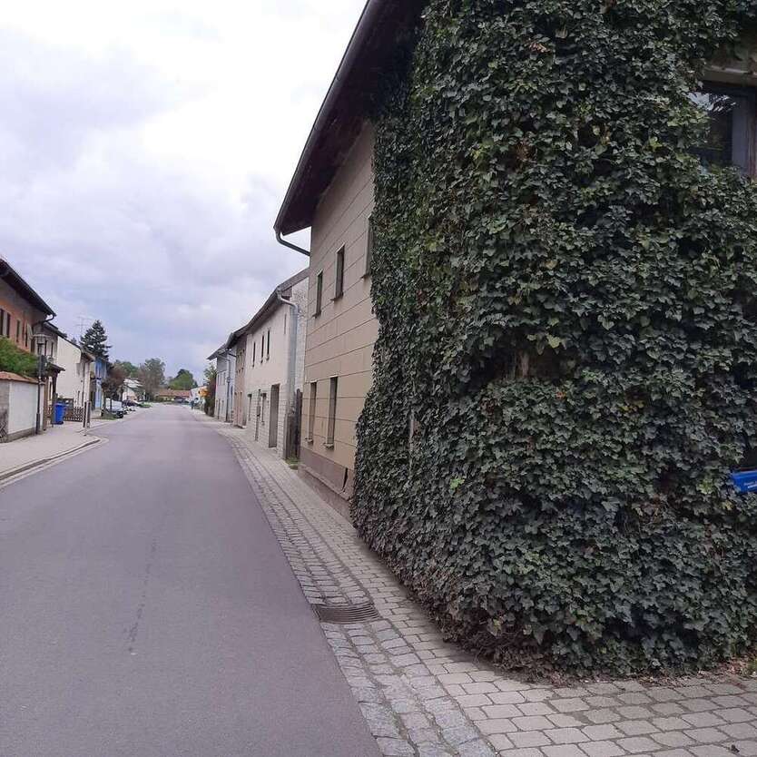 Haus zum Kaufen in Massing 160.000 € 96 m²