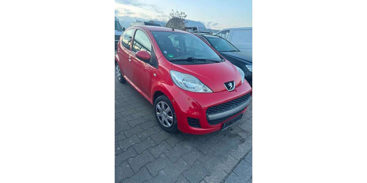 Peugeot 107 177.000 km 2.200 &euro; Bonn 53227