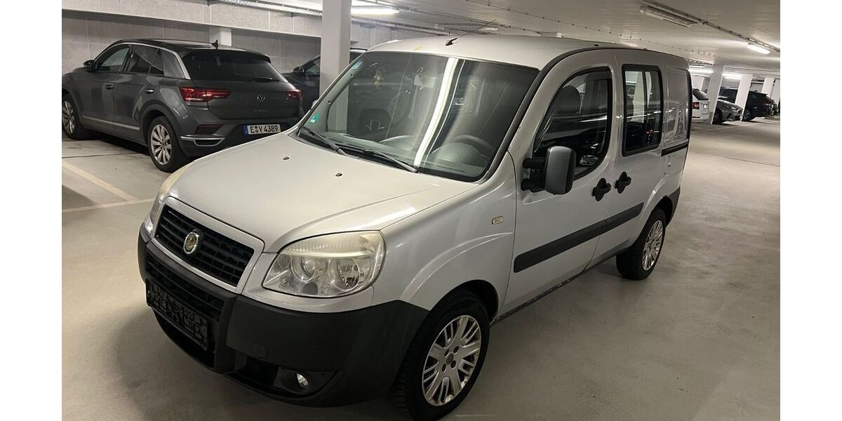 Fiat Doblo 225.000 km 2.500 &euro; Essen 45326