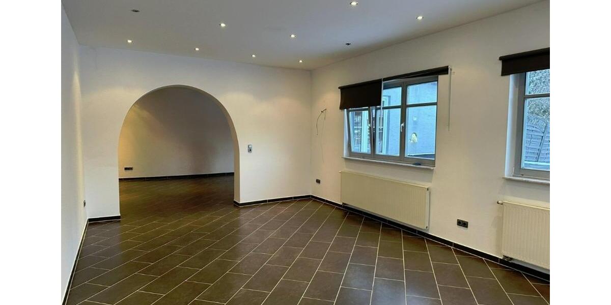 Luxuriöse Traumwohnung *nähe Köln* mit Dachterrasse in Engelskirchen-Wiehlmünden zu vermieten 5 zimmer