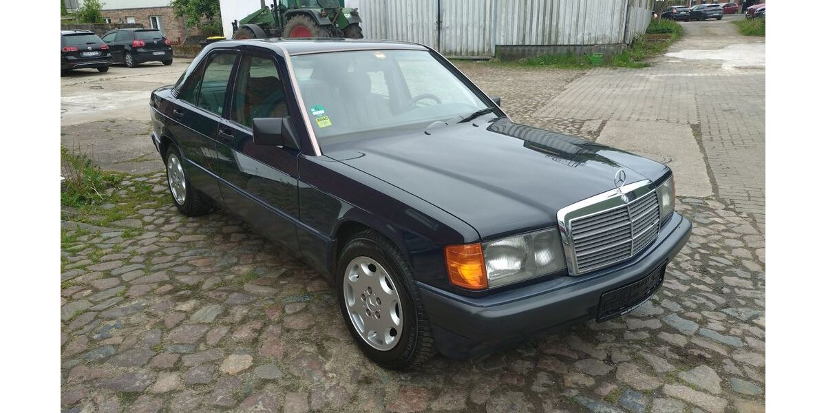 Mercedes-Benz 190 239.538 km 3.850 &euro; Elmenhorst 23869