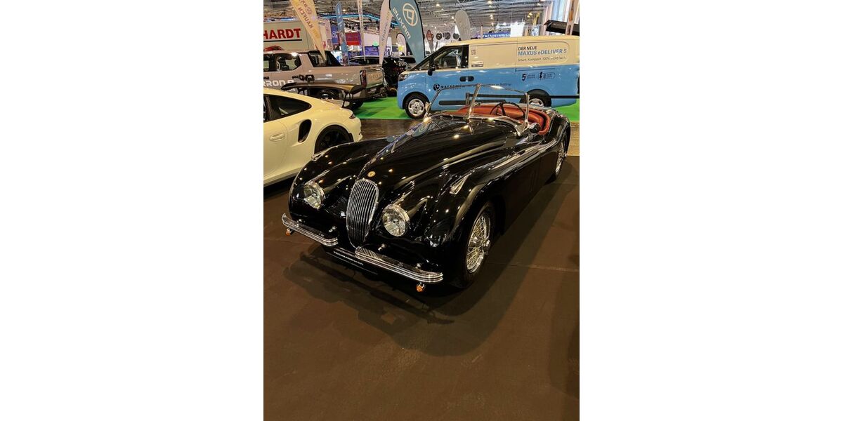 Jaguar XK 54.780 km 132.000 € Adenau 53518