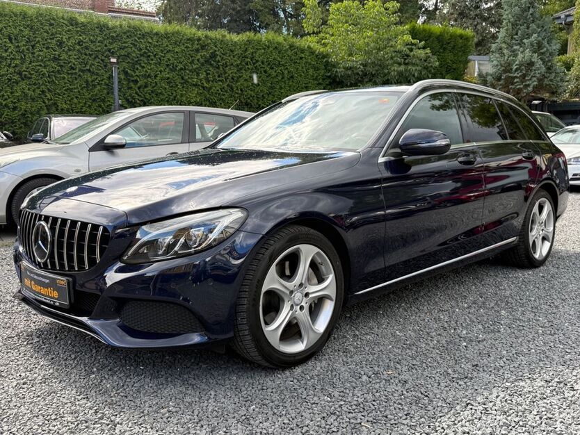 Mercedes-Benz C 250 139.000 km 20.390 € Bergisch Gladbach 51465
