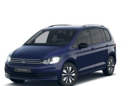 VW Touran 5.567 km 30.890 &euro; Regen 94209
