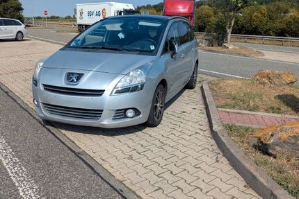 Peugeot 5008 172.000 km 4.000 &euro; Frankfurt am Main 65934