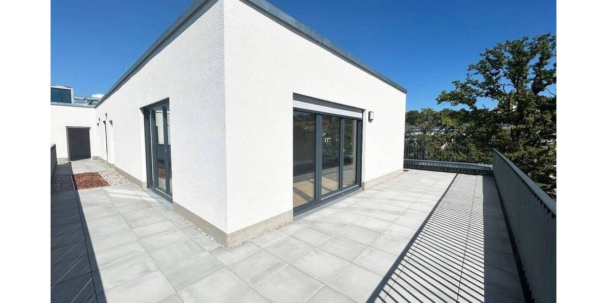 Etagenwohnung Stuttgart Untertürkheim - 3 Zimmer, 118 m&sup2;, 1.990&euro; | Angebot:25672148