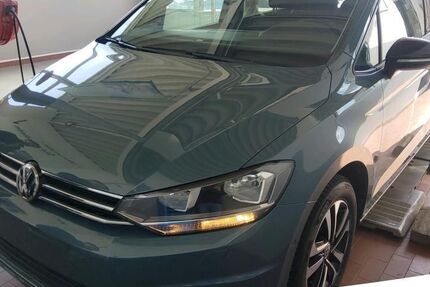VW Touran 125.000 km 17.499 &euro; Braunschweig 38118