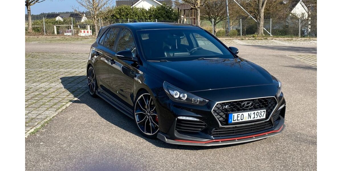 Hyundai i30 87.000 km 21.300 &euro; Magstadt 71106