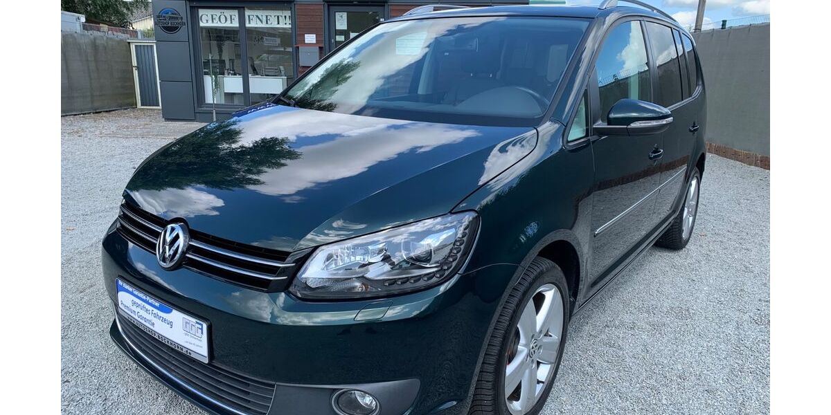 VW Touran 146.200 km 13.990 &euro; Bockhorn 26345