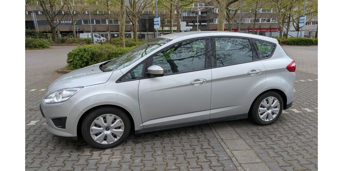 Ford C-Max 76.500 km 4.990 &euro; Frankfurt am Main 60314