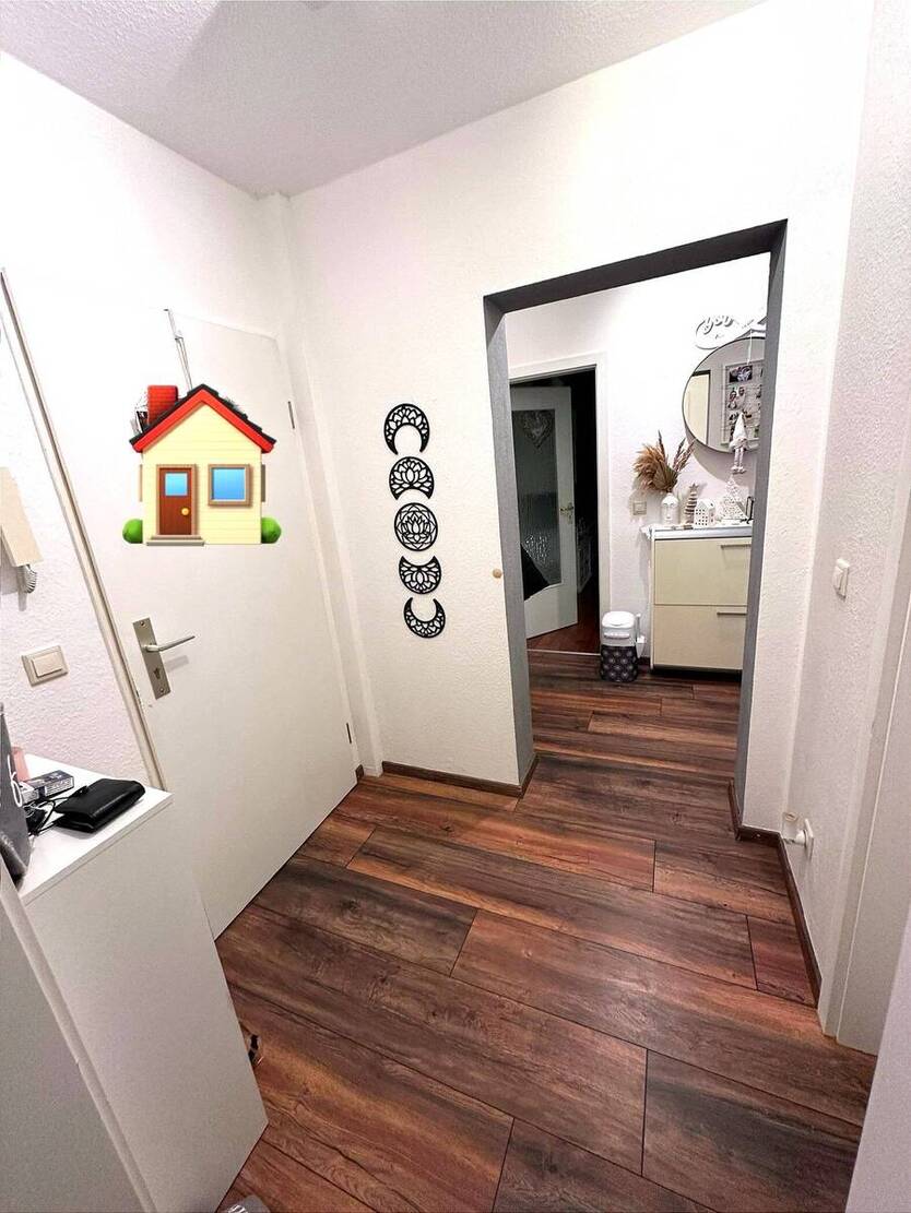 Geräumige DREIRAUMWOHNUNG - trotz Innenstadtnähe ruhige Lage 3 zimmer