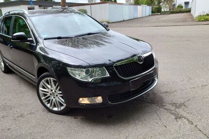 Skoda Superb 184.000 km 8.950 € Neu-Ulm 89231