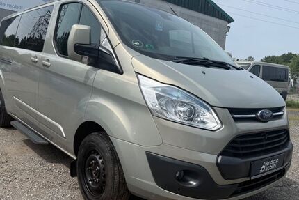 Ford Tourneo Custom 107.000 km 17.490 &euro; Lübeck 23556