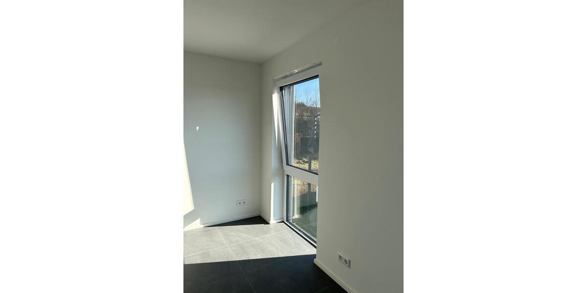 + Hochwertiger Neubau, 3 ZKB Penthouse, Dachterrasse, barrierefrei + 3 zimmer