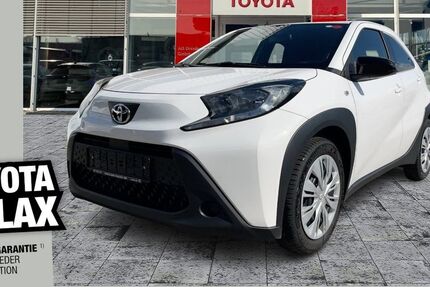 Toyota Aygo (X) 18.221 km 15.990 &euro; Dresden 01139