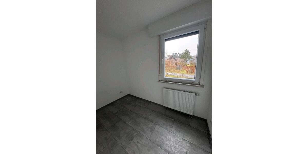 Etagenwohnung Simmerath - 2 Zimmer, 93 m&sup2;, 800&euro; | Angebot:24780154