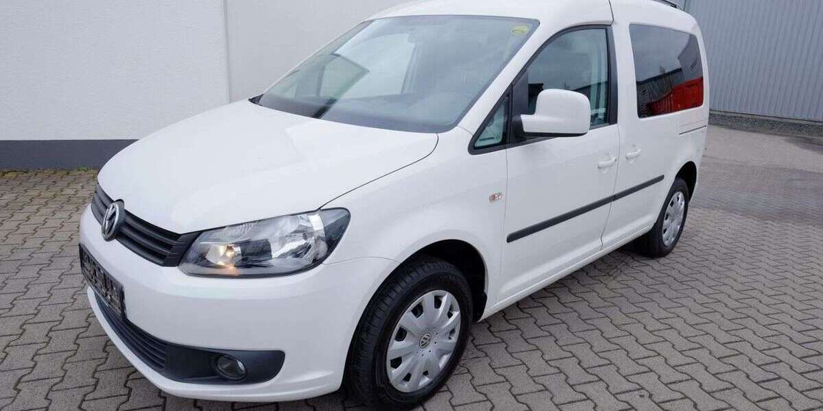 VW Caddy 68.171 km 11.490 &euro; Coburg 96450