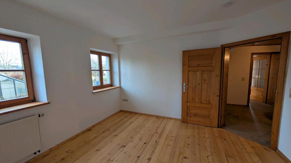 Erdgeschoßwohnung Feuchtwangen - 3 Zimmer, 80 m&sup2;, 750&euro; | Angebot:26055676