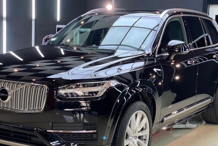 Volvo XC90 217.500 km 22.800 € Salzgitter 38239