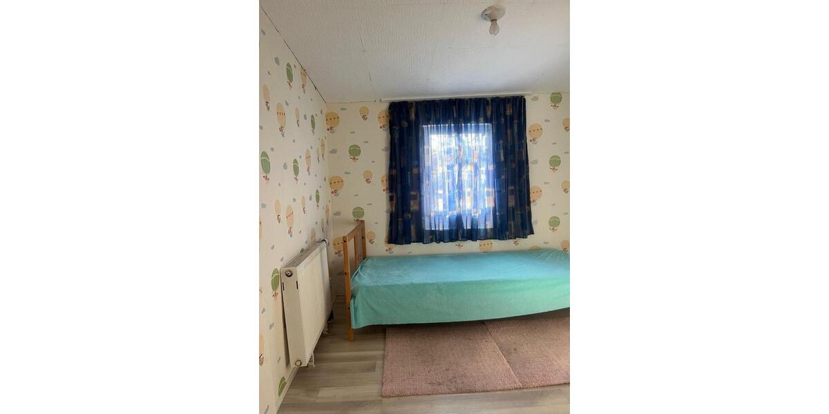 Einfamilienhaus Kastellaun - 4 Zimmer, 120 m&sup2;, 160.000&euro; | Angebot:25326687