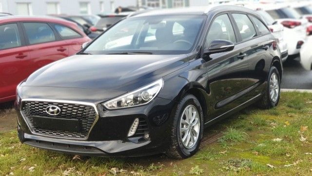 i30