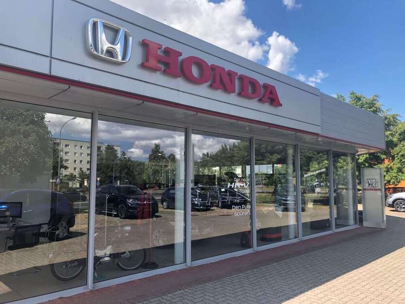 Honda Civic 159.650 km 6.390 € Stralsund 18435