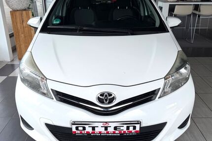 Toyota Yaris 195.000 km 3.290 &euro; Singen 78224