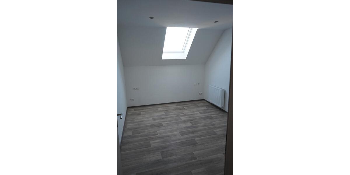 Dachgeschoßwohnung Haldensleben - 2 Zimmer, 50 m&sup2;, 550&euro; | Angebot:26393084