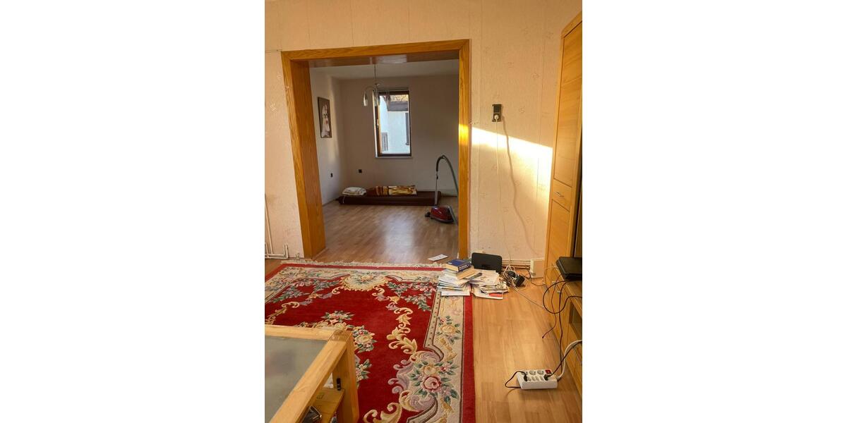 Einfamilienhaus Schmalkalden - 7 Zimmer, 142 m&sup2;, 110.000&euro; | Angebot:25900006