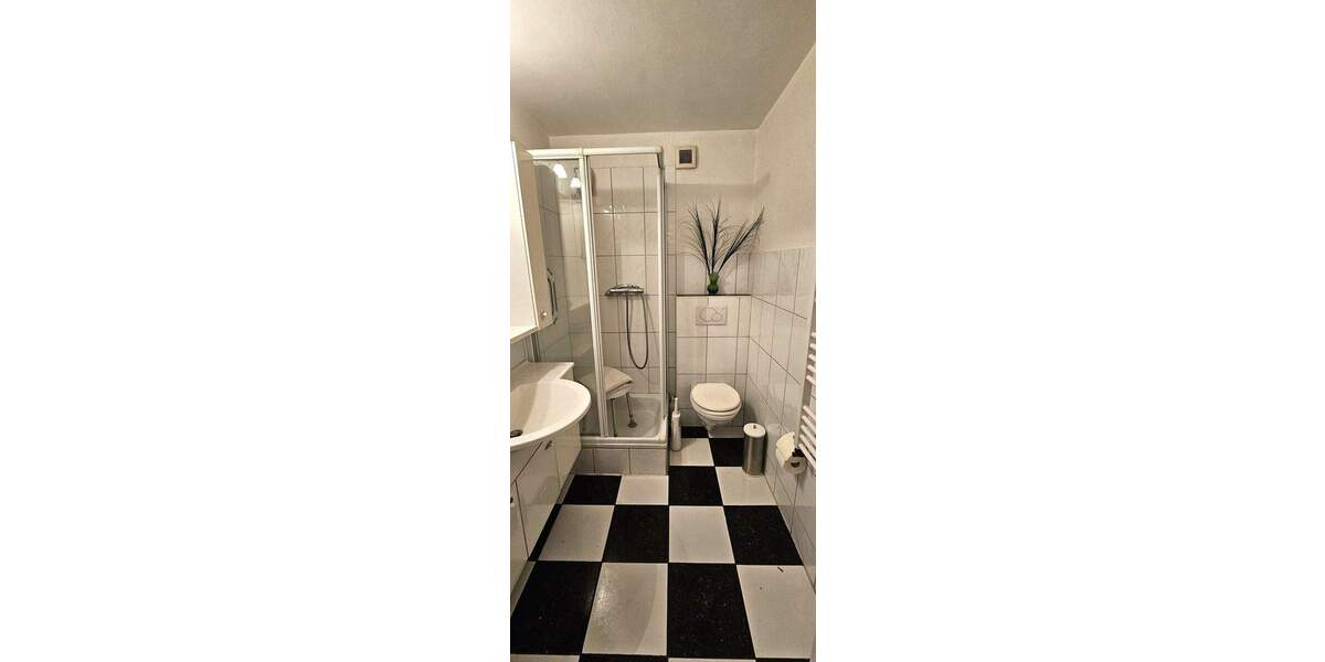 Mehrfamilienhaus, Wohnhaus Viersen Helenabrunn - 3 Zimmer, 70 m&sup2;, 250.000&euro; | Angebot:25702095