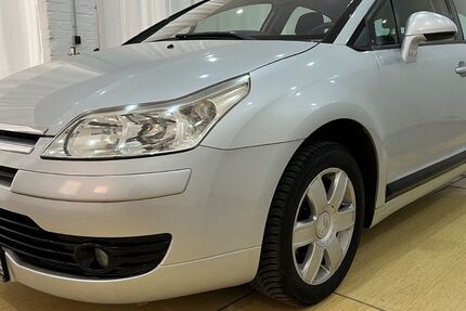 Citroen C4 99.153 km 3.950 &euro; Halberstadt 38820