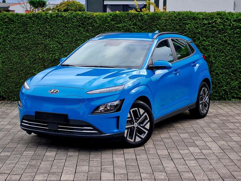 Hyundai KONA 33.000 km 18.699 € Bad Lippspringe 33175