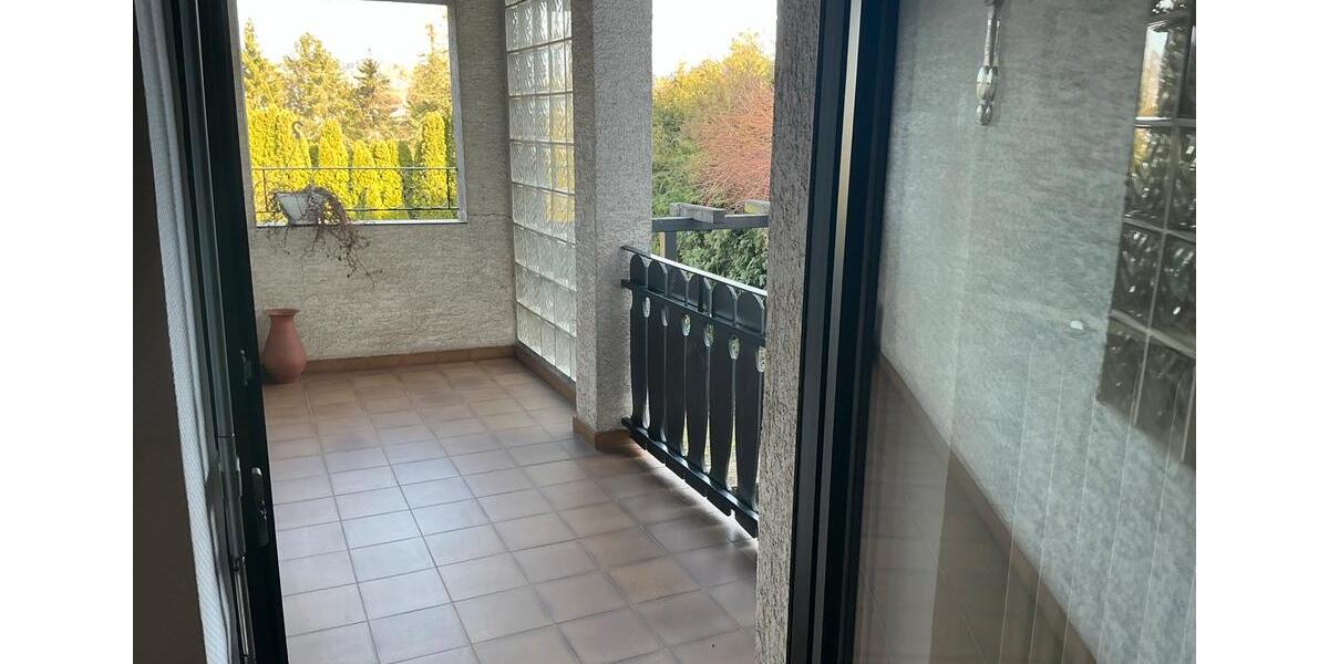 Reihenhaus Püttlingen - 8 Zimmer, 170 m&sup2;, 264.000&euro; | Angebot:25962423