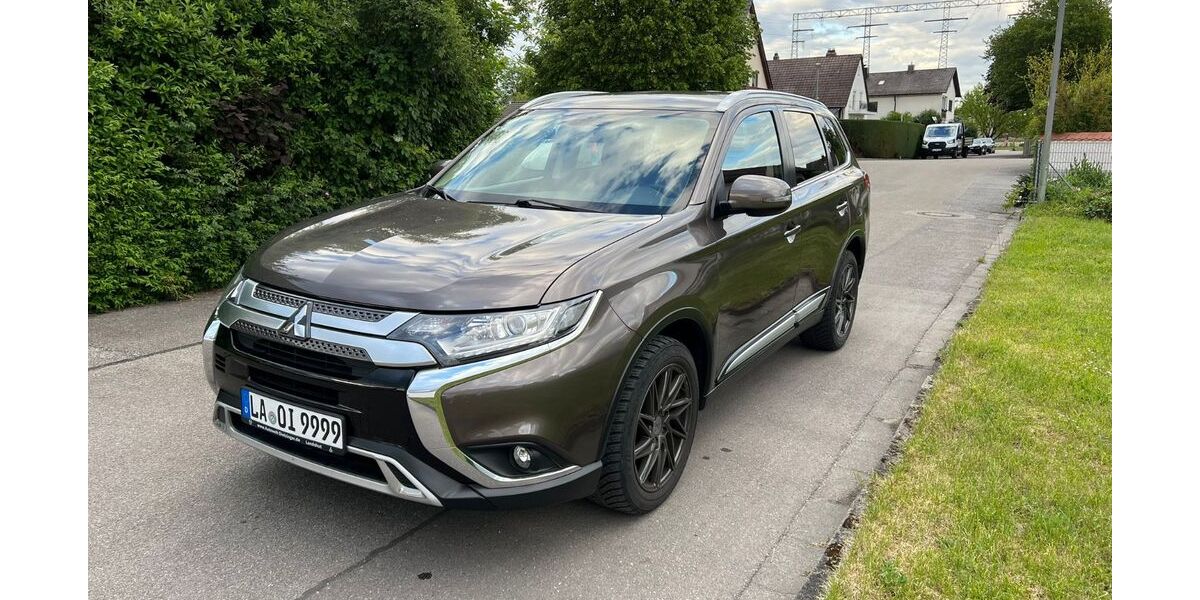 Mitsubishi Outlander 28.300 km 18.500 &euro; Altdorf 84032