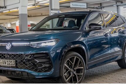 VW Tayron 12.509 km 59.990 € Stuttgart 70563