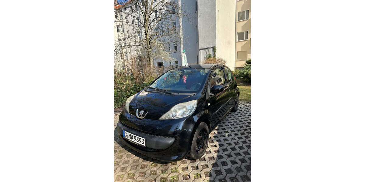 Peugeot 107 158.000 km 2.450 &euro; Berlin, Stadt 10551