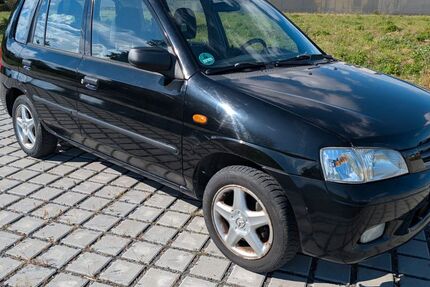 Mazda Demio 124.700 km 580 &euro; Taucha 04425