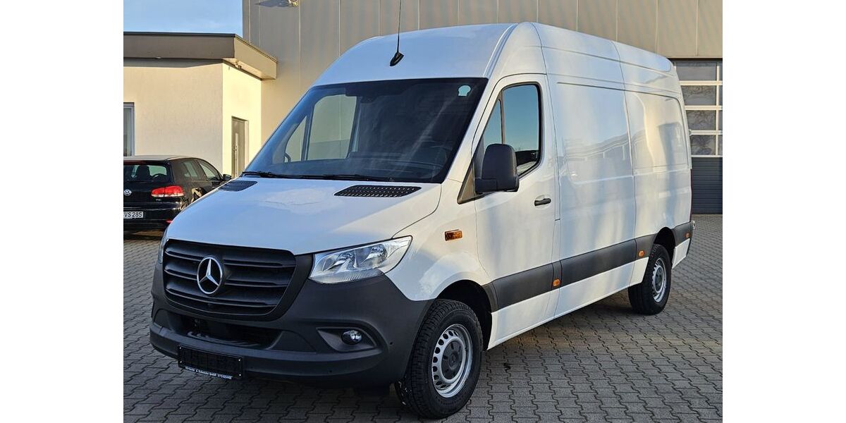 Mercedes-Benz Sprinter 69.739 km 35.581 &euro; Halle (Westf) 33790
