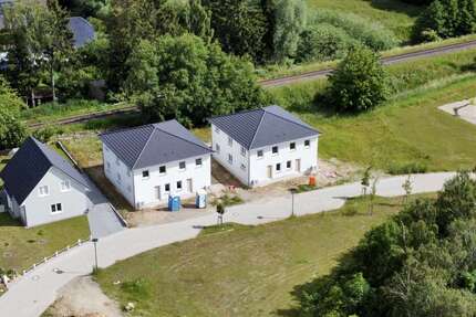 Haus Sanitz - 4 Zimmer, 110 m&sup2;, 319.995&euro; | Angebot:25193006