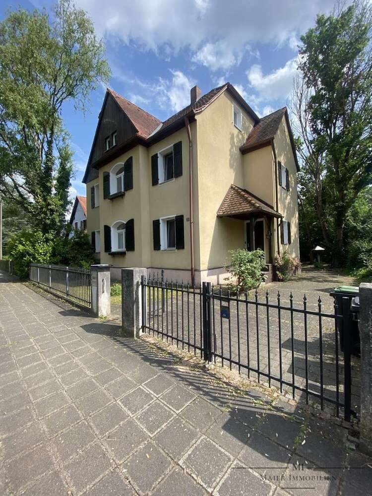 Haus zum Kaufen in Nürnberg 559.000 € 173.39 m²