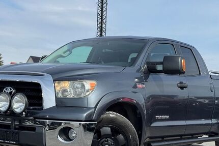 Toyota Tundra