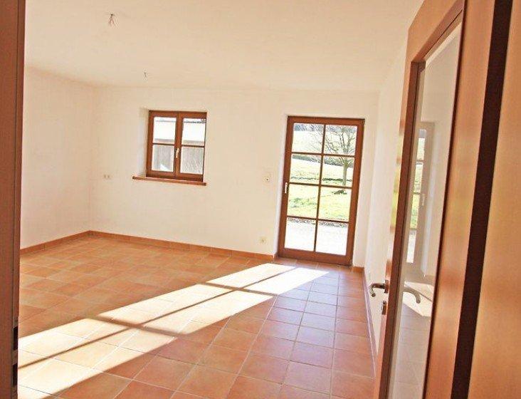 Erdgeschoßwohnung Rimsting - 3 Zimmer, 112 m&sup2;, 525.000&euro; | Angebot:26777883