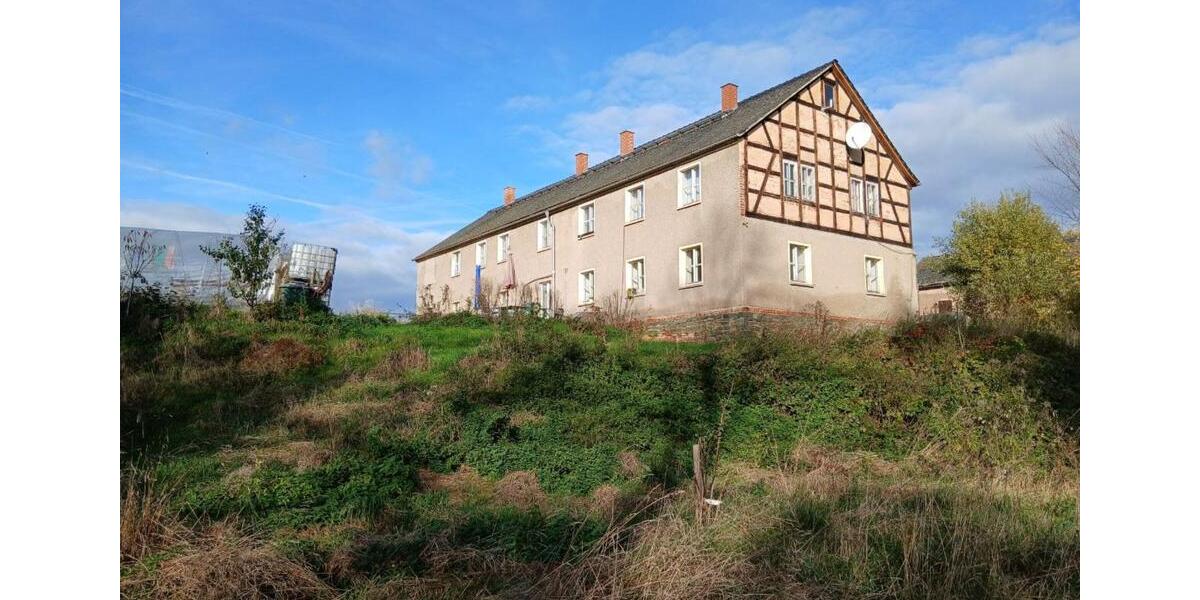 Dreiseitenhof mit viel Potenzial und Herz 22 zimmer