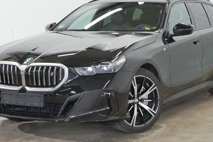 BMW i5 5.328 km 64.989 &euro; Hainburg 63512