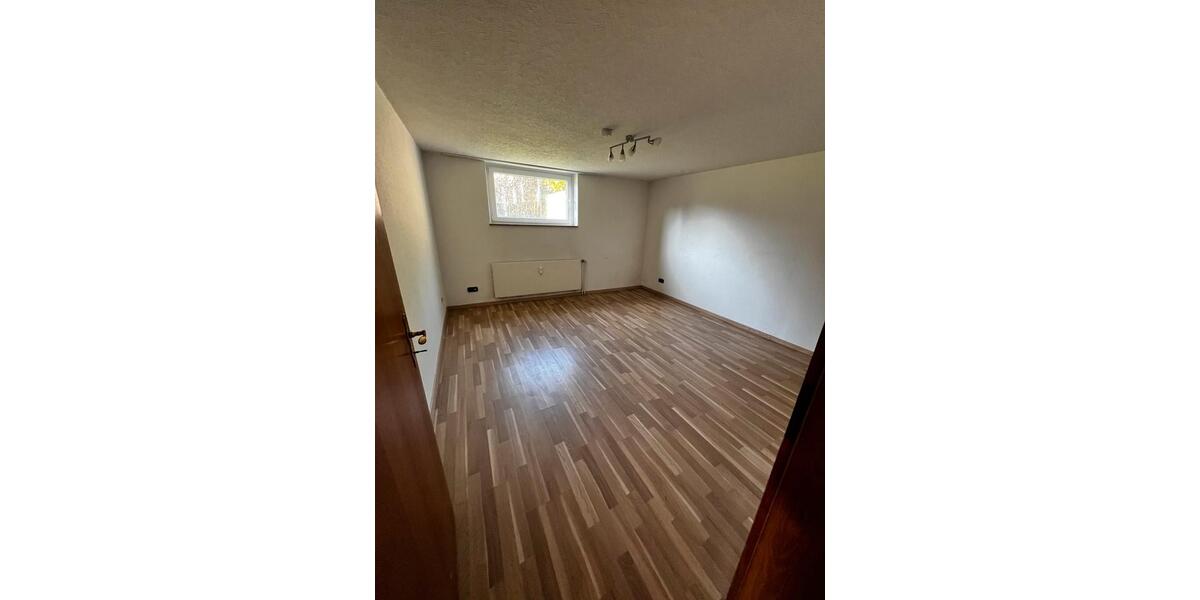 Etagenwohnung Heikendorf - 3 Zimmer, 72 m&sup2;, 885&euro; | Angebot:25418361