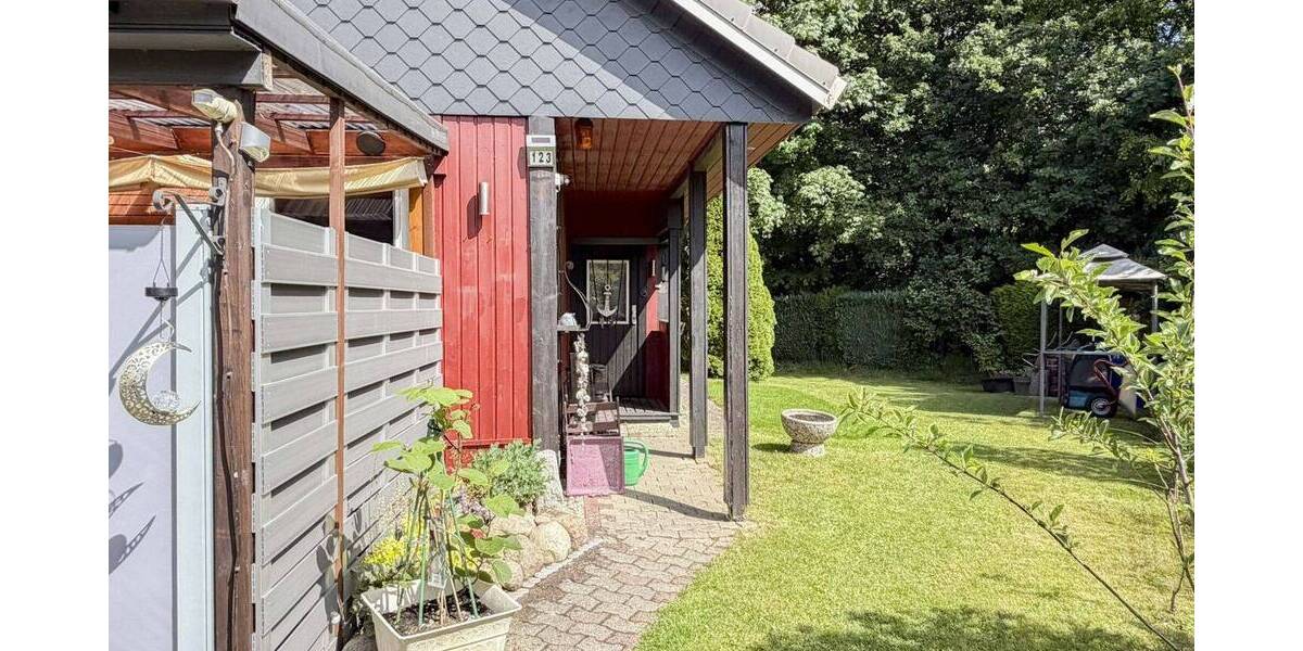 Einfamilienhaus Hohenwestedt - 3 Zimmer, 180.000&euro; | Angebot:26909481