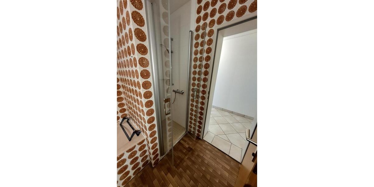 Terrassenwohnung Unterneukirchen - 2 Zimmer, 75 m&sup2;, 650&euro; | Angebot:25293567