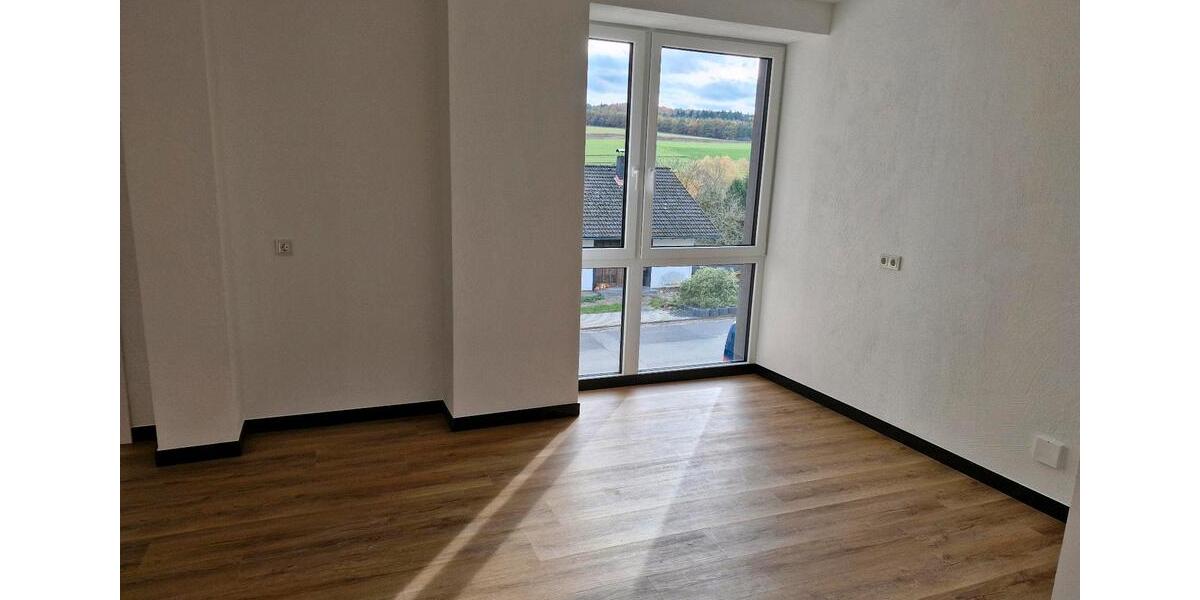 Etagenwohnung Alsfeld - 5 Zimmer, 129 m&sup2;, 1.650&euro; | Angebot:24253136